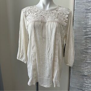 Absolutely Famous Women’s 3/4 Sleeve Shirt Size XL